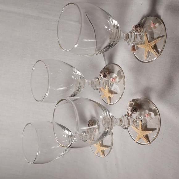 Handmade Shell Art Cognac Glasses Wine Glasses Set of 4 - Picture 8 of 8
